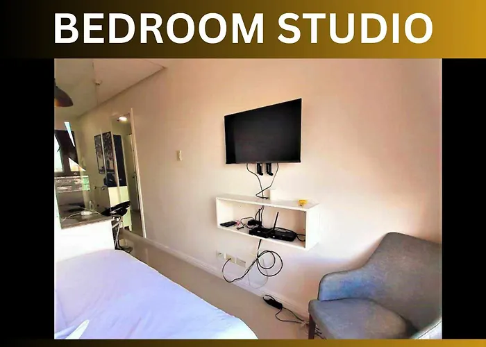 فندق Free Sauna & Pool Access 40 Percent Less Promo Month Affordable And Cheapest Deluxe Unit In With Balcony X Near Naia Airport X Bay X Robinsons Place Ermita X Pgh X Bellagio X Up X Intramuros X Updated 2025 Price Staycation مانيلا